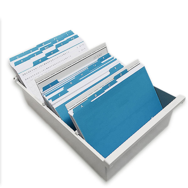 250 St. Patientenkarteikarten (170g/m2) + Karteikasten + Karteiregister SET