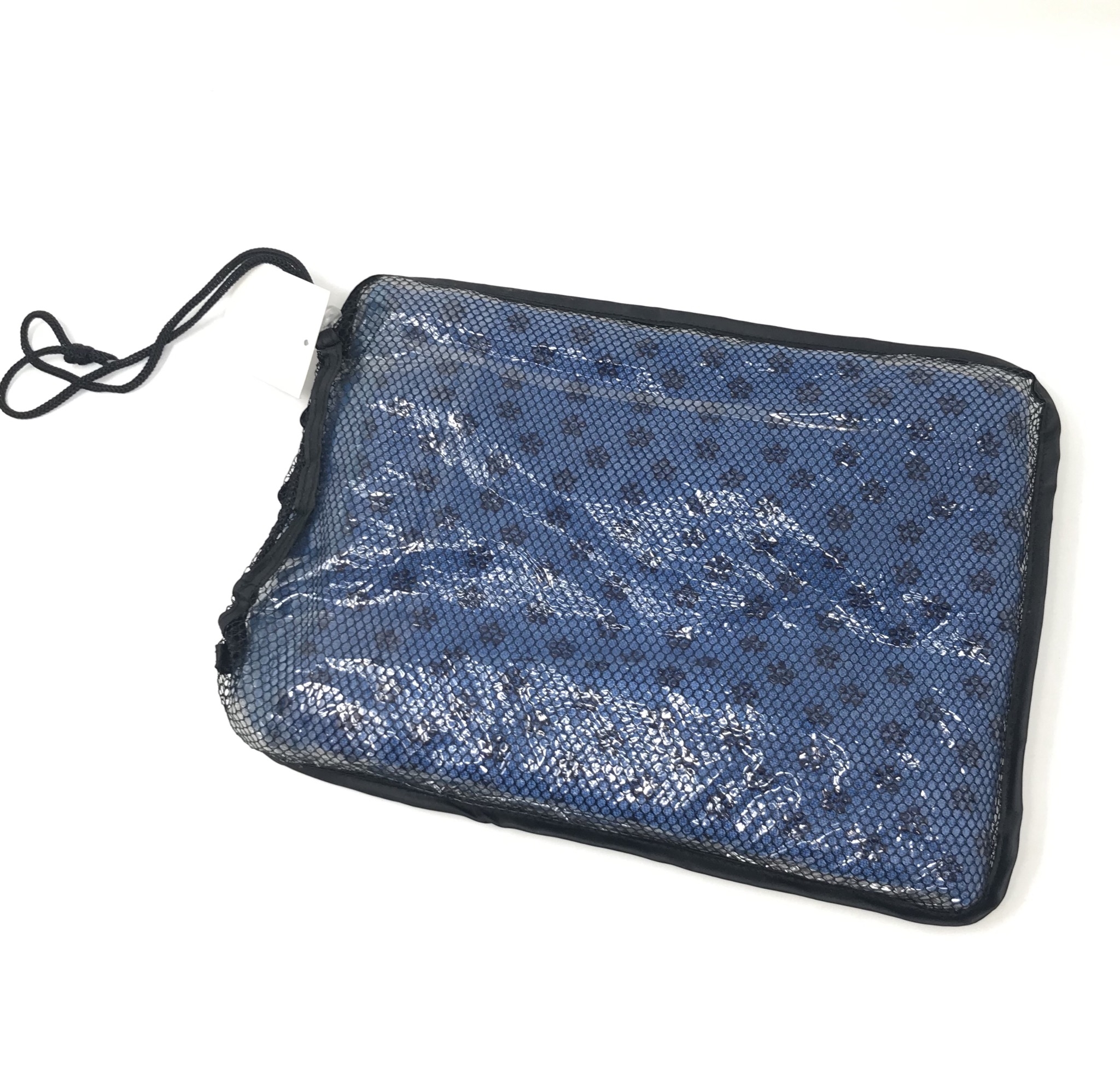 Yogamatte mit Anti-Rutsch-Noppen 60x180cm BLAU Yogamatte mit Anti-Rutsch-Noppen 60x180cm BLAU