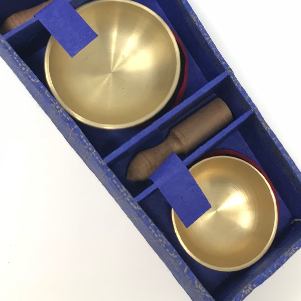 Klangschalenmassage Set mit 3 Schalen 